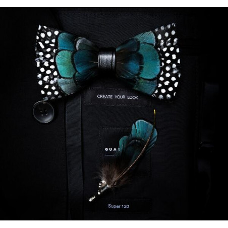Noeud papillon en plume : Pintade 2, vue 4